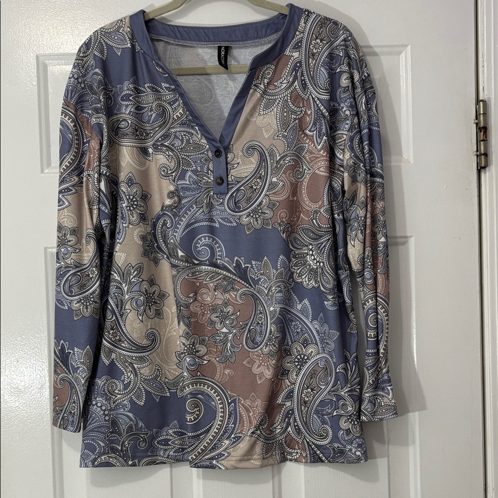 NORACORA brand top Size L